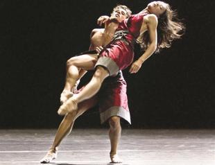 International İzmir Festival opens