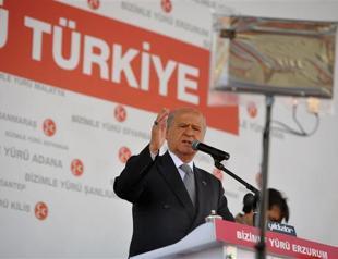 Nationalist party leader demands social democrat votes