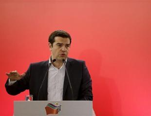Greeces Tsipras attacks creditors over absurd reforms