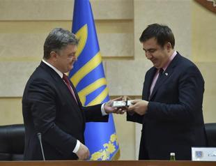 Georgia threatens to strip ex-leader Saakashvilis citizenship