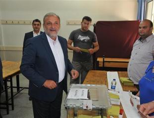 Turkey’s nationalist MHP says too soon to consider coalition role