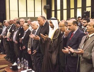 Syria dissidents meet to forge new opposition alliance