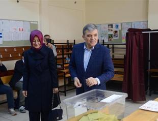 Coalition government should be preferred to early elections, former president says