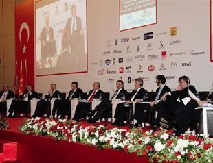 ISIL must be defeated, says former Turkish President Gül