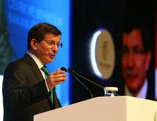 Turkish PM Davutoğlu vows not to follow populist election campaign