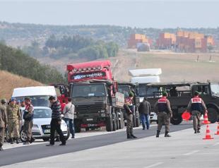 Turkish court arrests 17 soldiers who stopped Syria-bound intelligence trucks