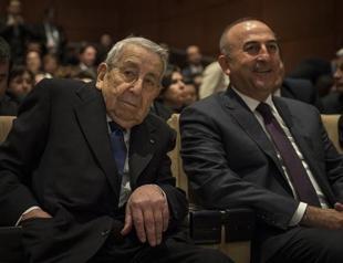 Turkey puts travel ban on 12,500 suspected foreign fighters