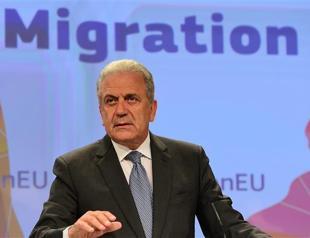 EU asks member states to admit 40,000 asylum seekers