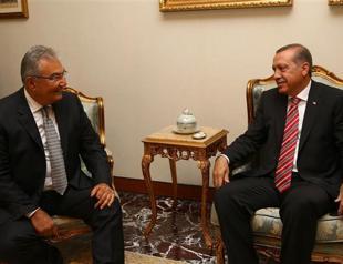 Erdoğan seems open to all kinds of coalition models, CHP’s Baykal says