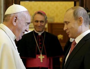 Pope tells Putin: Sincere peace efforts needed for Ukraine