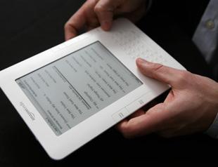 EU opens investigation into Amazons e-book business