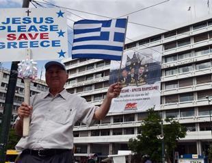 Eurozone formally discusses Greek default for first time