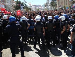 404,000 security forces on duty for Turkeys election day