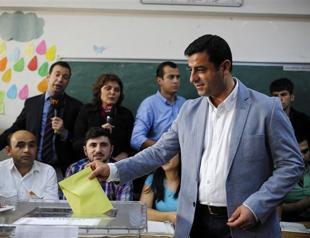 HDP co-chair Demirtaş wants election results to bring new constitution