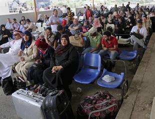 Egypt opens borders with Gaza for the first time in months