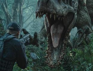 Jurassic World eats box office alive to set record