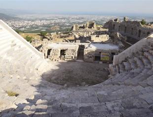 Ancient businessman becomes honorary member