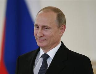 Putin calls Obama to discuss Ukraine, ISIL group: White House