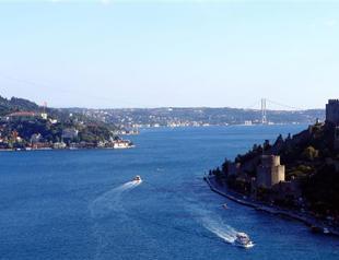 Uber crosses Bosphorus with boat service