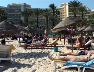 Gun attack kills at least 27 at Tunisian beachside hotel