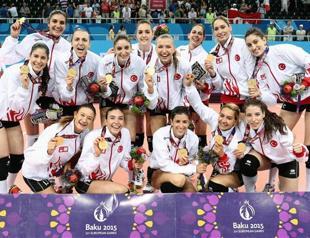 Turkey beats under-par Poland for volleyball gold