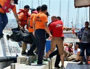 One dead, one missing as migrant boat capsizes in Turkeys west