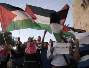 Israel to free Palestinian hunger striker: lawyer