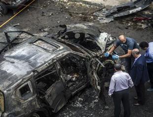 Cairo bomb wounds Egypt state prosecutor