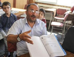 Turkish man spends 10 years proving he is not dead