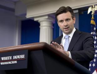 White House calls on Greece, EU to find compromise