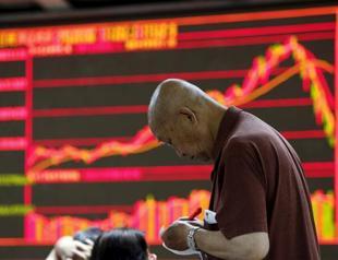 China stocks sink again despite government efforts