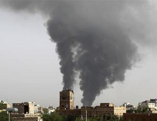 Air strikes, ground combat in Yemen killed nearly 200 in one day