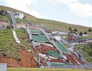 Two workers wounded in second landslide at Erzurum ski complex