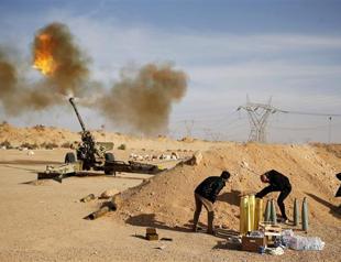 Libya militia launches air raids against ISIL