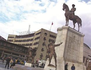 Ankara court halts construction plans in Ulus historic city center