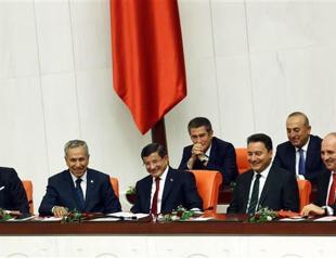 Turkish voters want peace bid to continue: Deputy PM