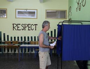 Greece votes on financial future, government - and maybe euro