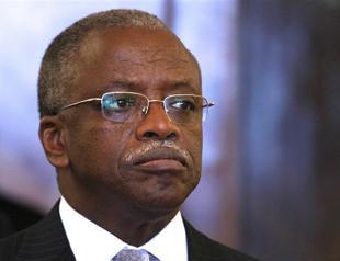 Ugandan police arrest two top presidential challengers