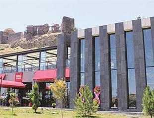 Local restaurant closed in Diyarbakır amid protests