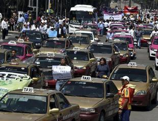 Mexico City unveils first regulation on Uber in Latin America