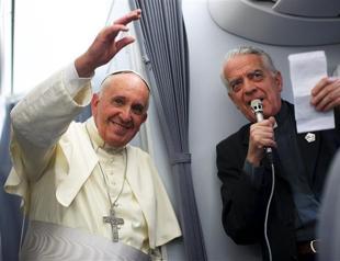 Pope offers rare mea culpa about neglect of middle class