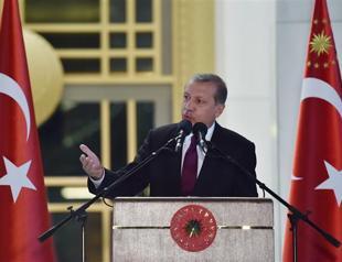 President Erdoğan appoints personal doctor as rector of new health university