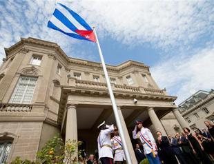 Cuban flag flies as US, Havana renew ties despite discord