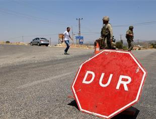 Two soldiers killed, 4 others injured in car bombing in Turkey’s southeast