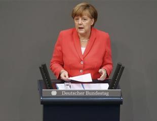 Merkel urges Turkish PM to stick with Kurdish peace process