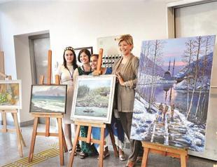Int’l painting festival starts in Trabzon with female artists from 20 countries