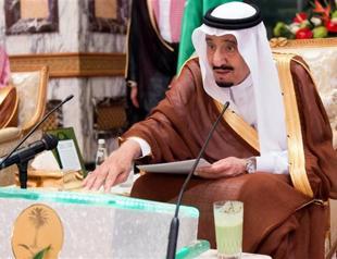 Saudi king leaves France after 8-day stay after controversy