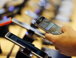 Association expects rise in number of mobile phones purchased abroad after tax raise