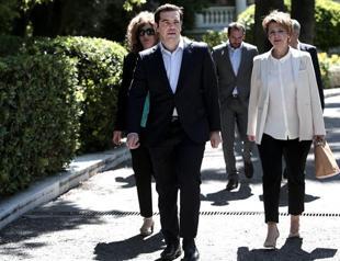 Greece says expects bailout deal by Aug. 18