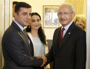 Demirtaş says PKK ready to return to negotiations, quoting a senior PKK figure